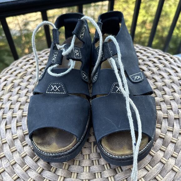 Naot Fisherman Style Black Leather Sandals Women's 39 or US 8 Comfort - Picture 2 of 16